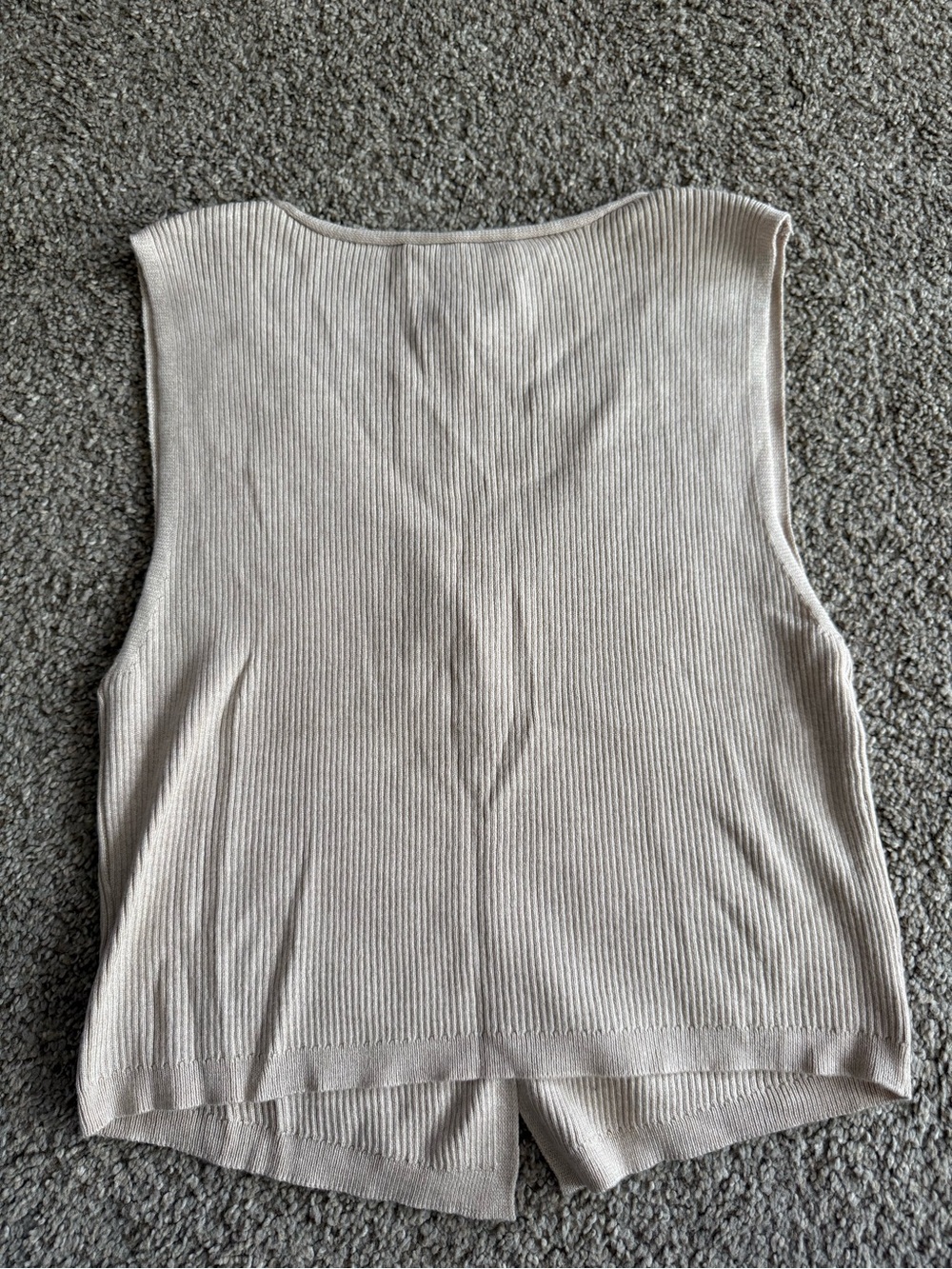 Pink Rose Ribbed V-Neck Button Tank - Cream - Picture 3 of 5